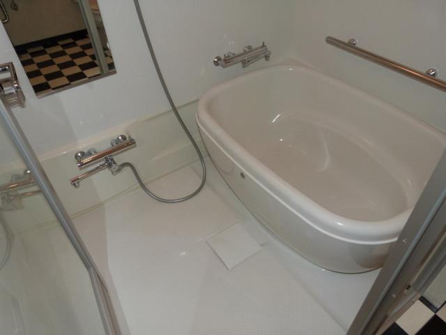 バス・シャワールーム