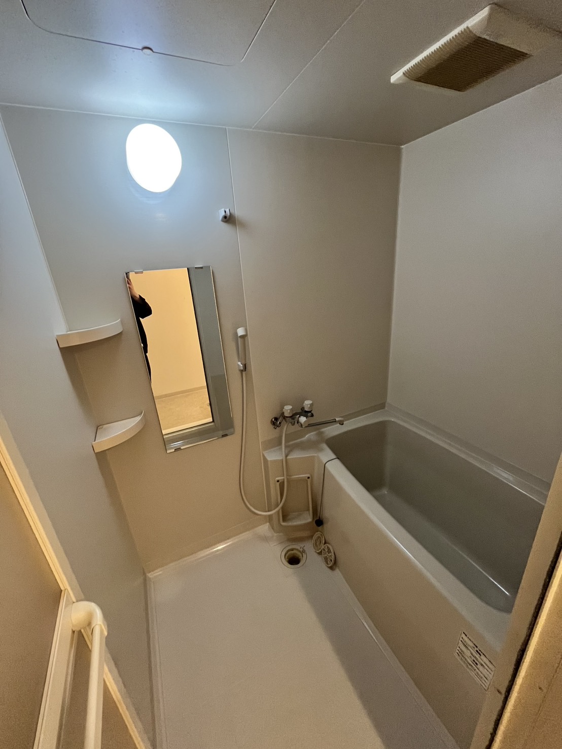 バス・シャワールーム　※反転タイプ