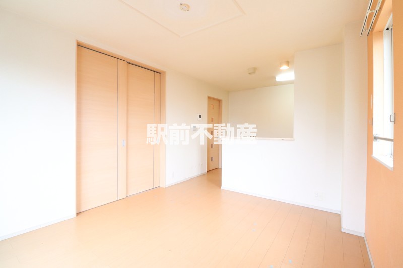 居室・リビング　反転タイプ写真