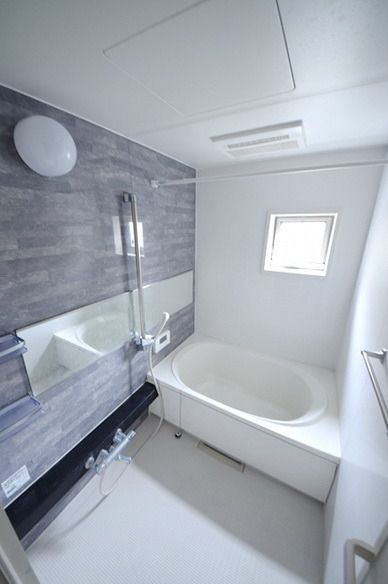 バス・シャワールーム　★浴室乾燥付き★