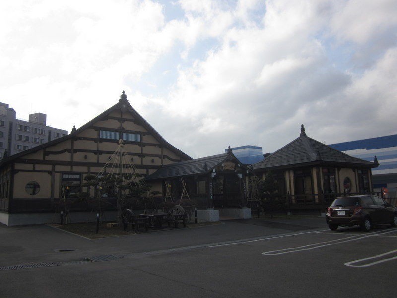 飲食店　ぼくぜん厚別店（飲食店）まで764m