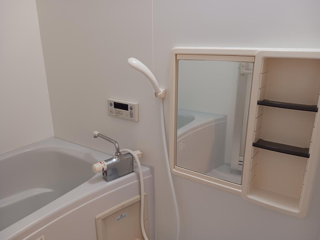 バス・シャワールーム　※別号室