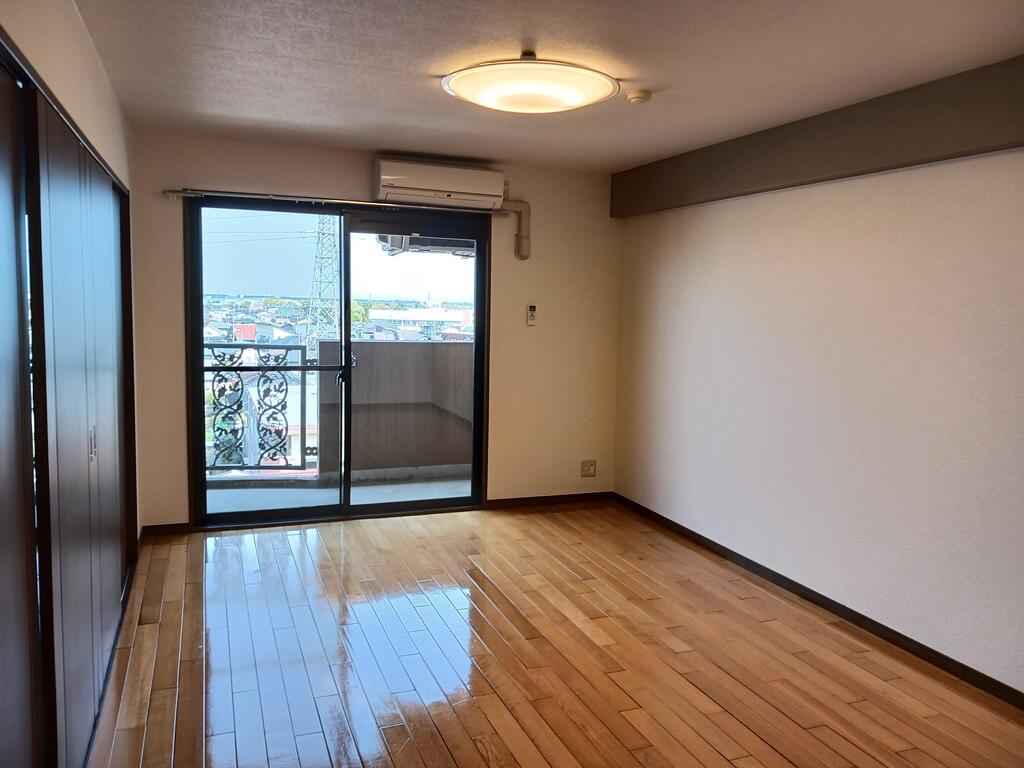 居室・リビング　※別号室