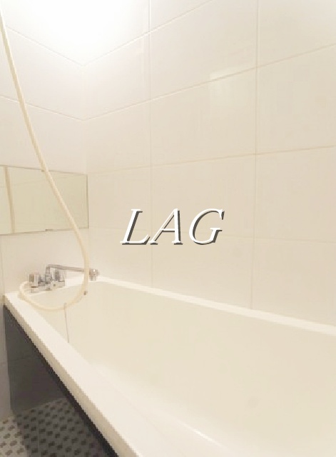 バス・シャワールーム　お風呂です。