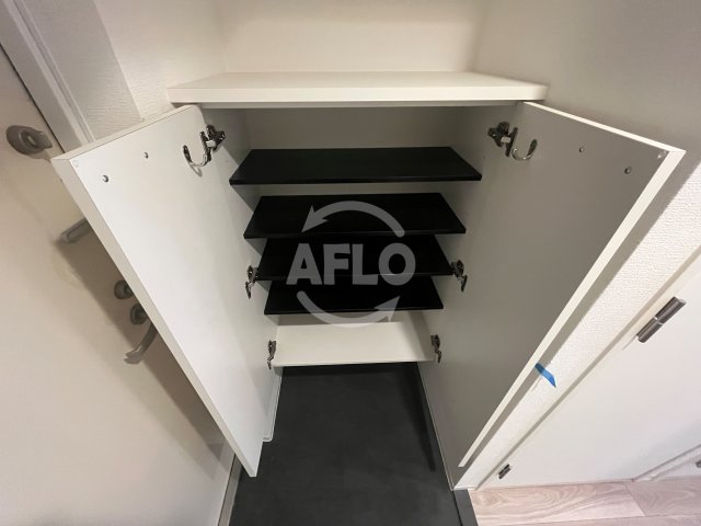 収納　セレニテ日本橋エクラ　シューズボックス