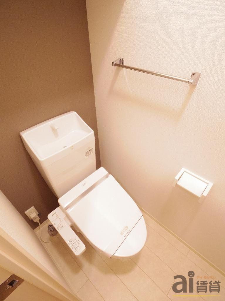 トイレ　※同仕様写真