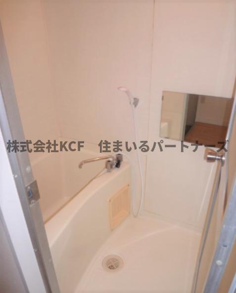 バス・シャワールーム　お風呂です