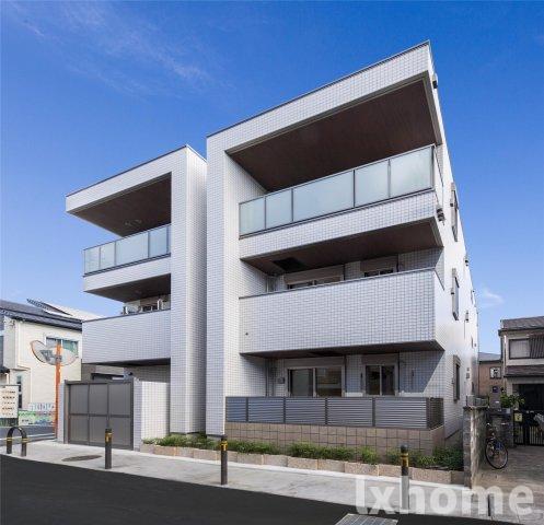 エントランス　建物の内部です