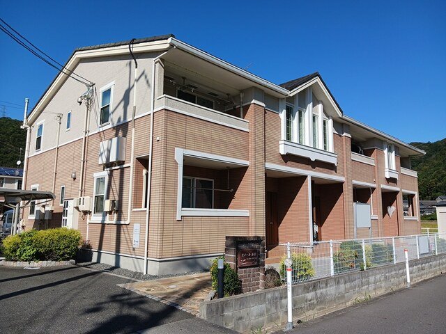 建物外観　外観は落ち着いています