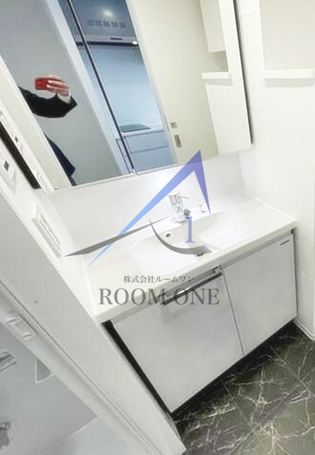 洗面設備　洗面台です。