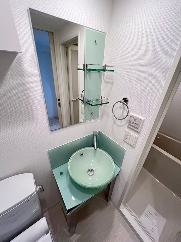 洗面設備　広い洗面スペース