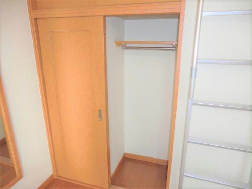 収納　同タイプ物件の為、形状や間取寸法、色調等が実際とは異なります