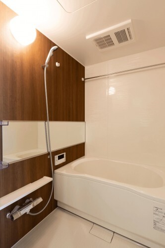 バス・シャワールーム　バス