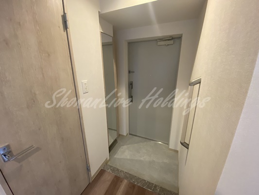 玄関　収納充実の玄関♪