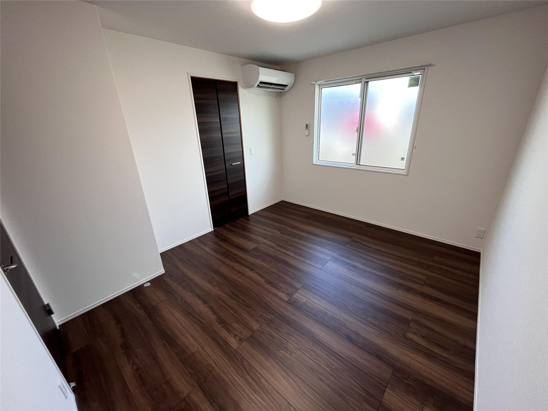 居室・リビング　洋室