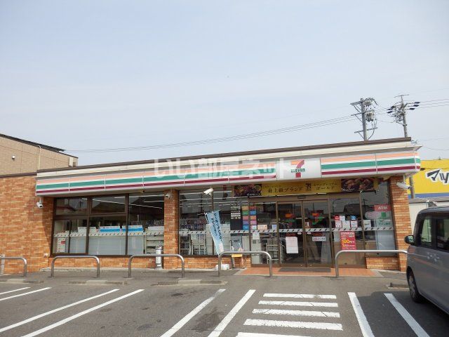 コンビニ　セブンイレブン小牧郷中一丁目店（コンビニ）まで457m