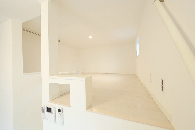 その他部屋・スペース　ロフト5.5帖収納スペースたくさん