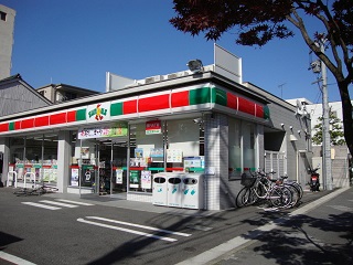 コンビニ　サンクス 千種内山店（コンビニ）まで123m