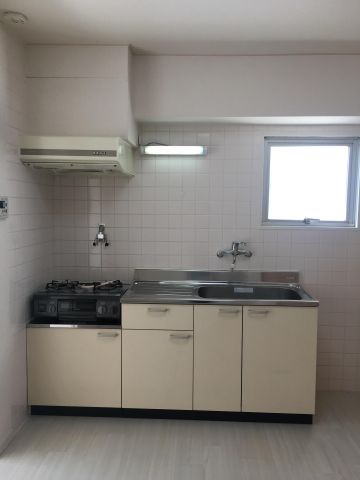 キッチン　キッチンでお料理をお楽しみください