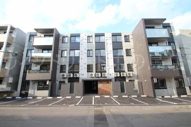 建物外観　詳細は、ウィンドワード中の島店までご相談下さい。