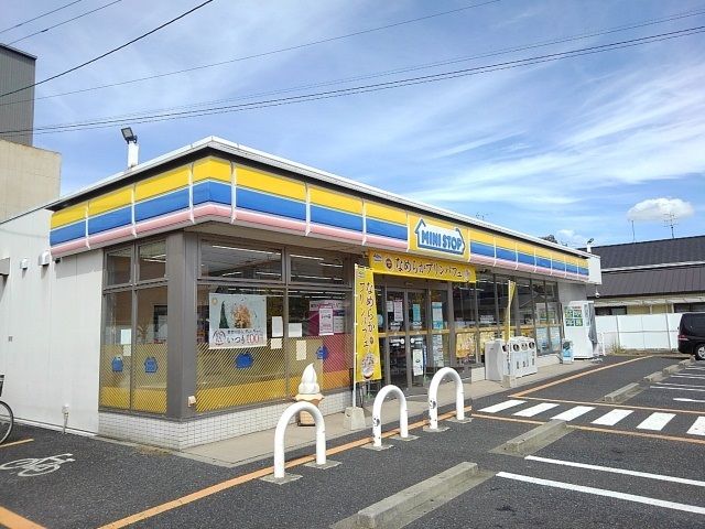 コンビニ　ミニストップ（コンビニ）まで450m