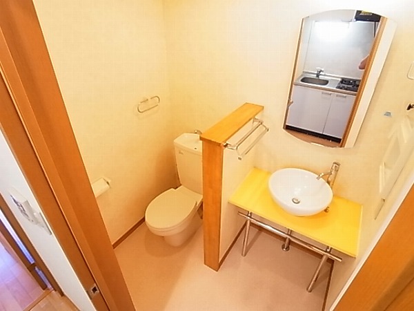 洗面設備　同一物件参考写真