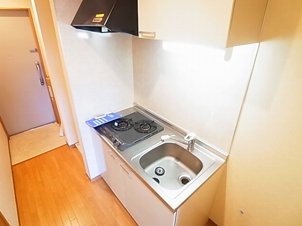 キッチン　同一物件参考写真