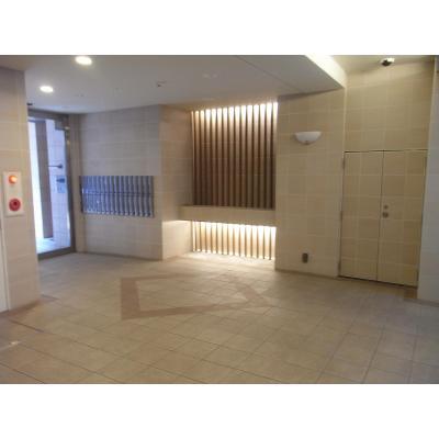 エントランス　綺麗なエントランス♪