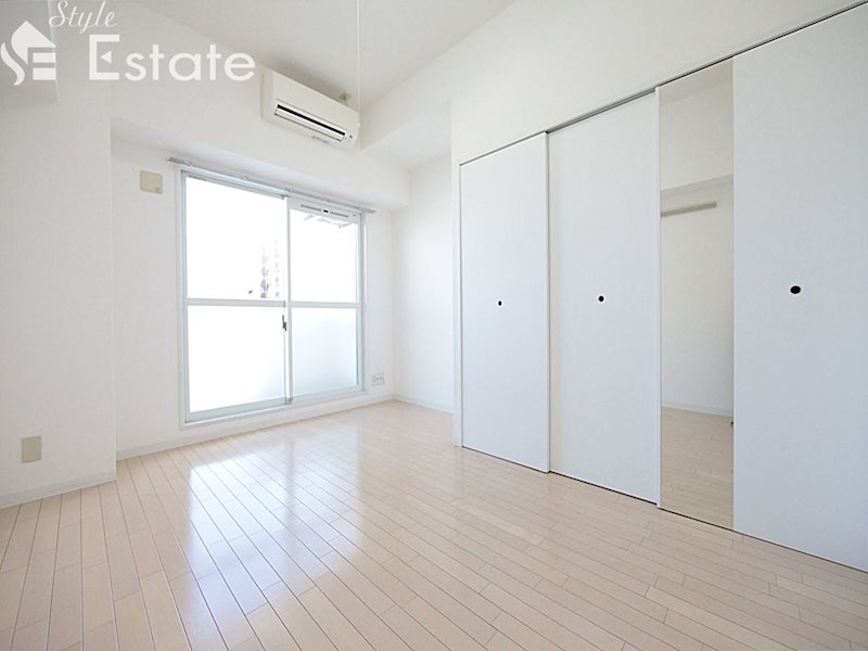 居室・リビング　内装