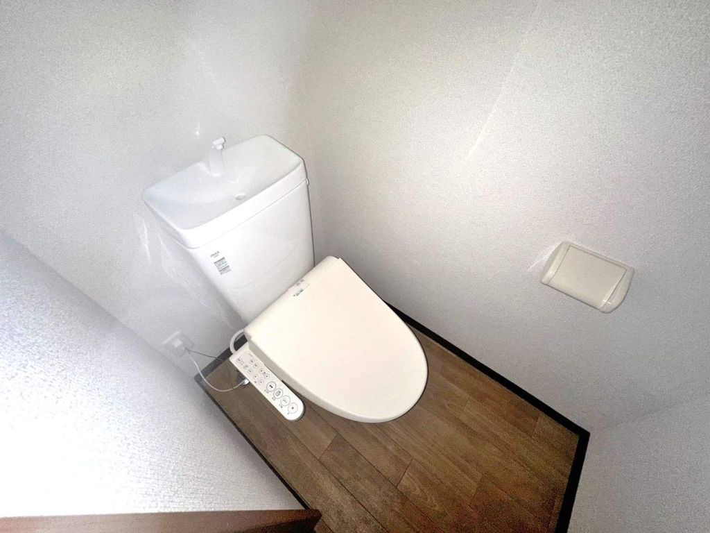 トイレ　トイレ