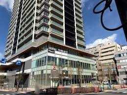 スーパー　ワイズマート（スーパー）まで180m