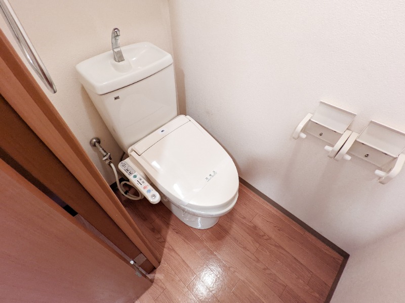 トイレ　図面と現状に相違がある場合には現状を優先