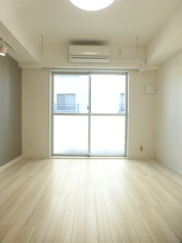 居室・リビング　居室※別部屋参考写真