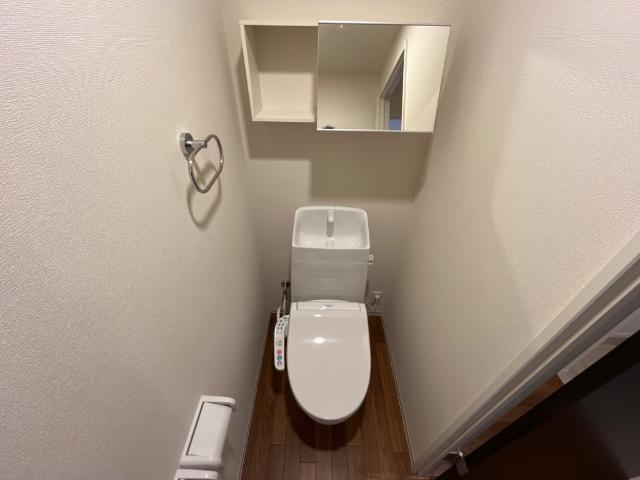 トイレ　シャワー付トイレ