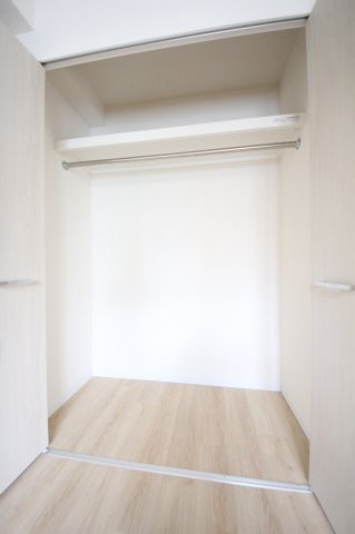 収納　ブルフォルトゥーナ扇町