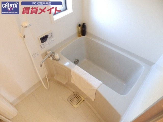 バス・シャワールーム　同物件別室反転タイプ画像