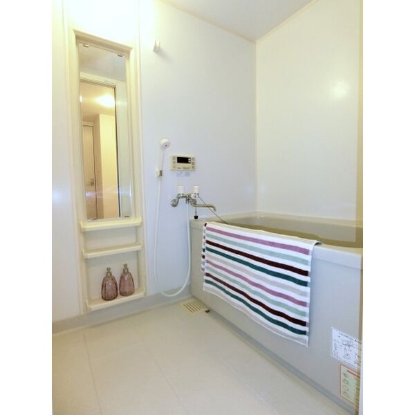 バス・シャワールーム　きれいなお風呂です♪