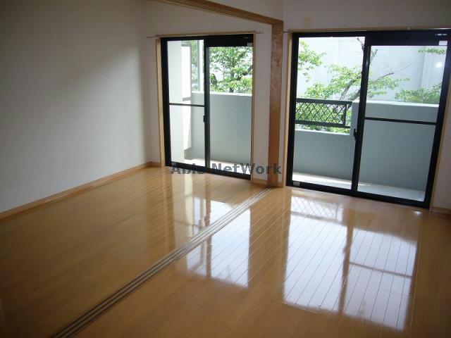 居室・リビング　同型　現況優先