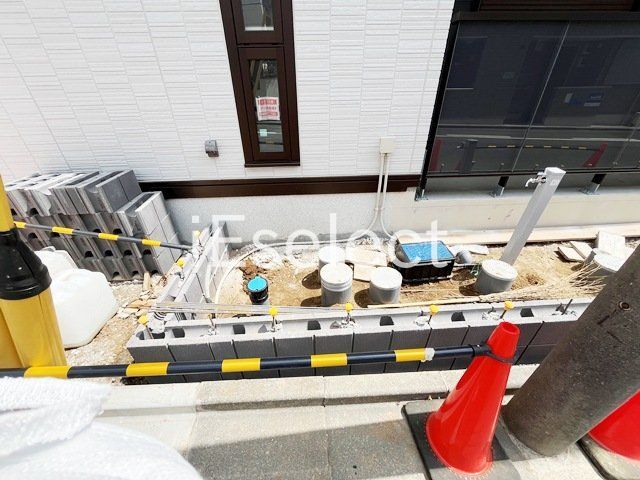 その他共有部分　敷地内ゴミ置き場があります