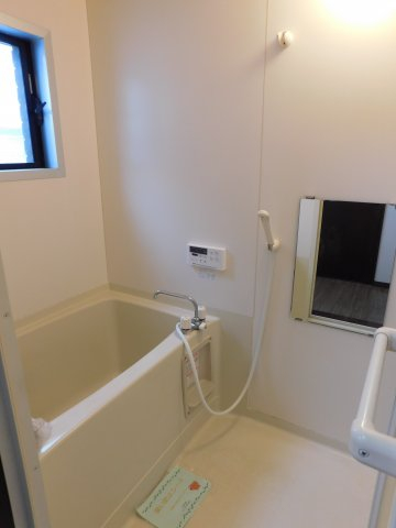 バス・シャワールーム　※写真は他号室です