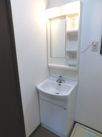 洗面設備　※写真は他号室です