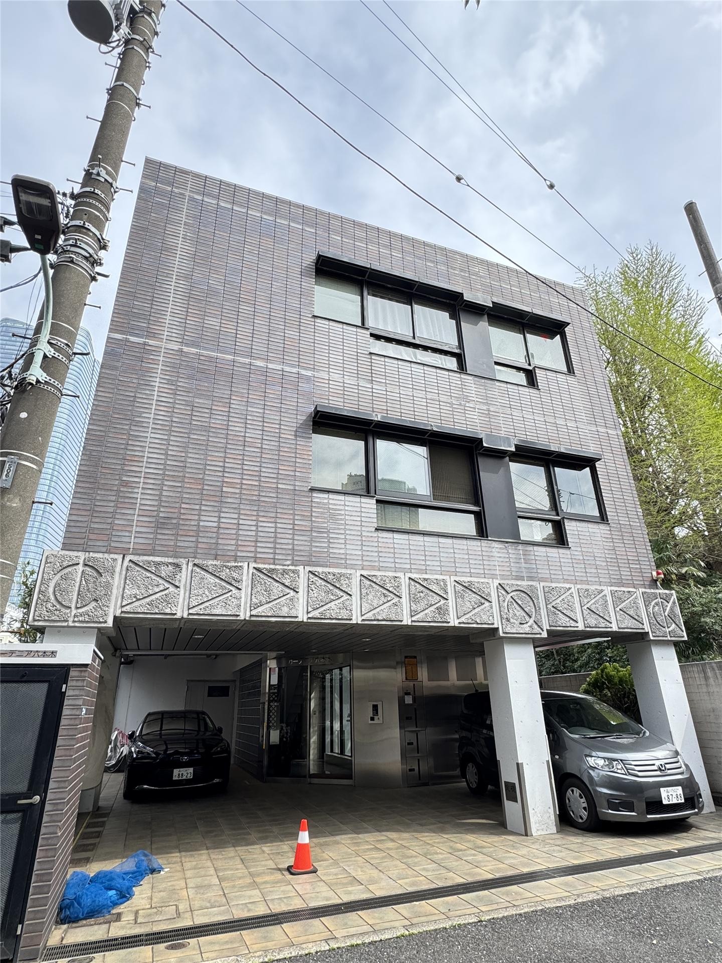 建物外観　南向きで日当たり良好です