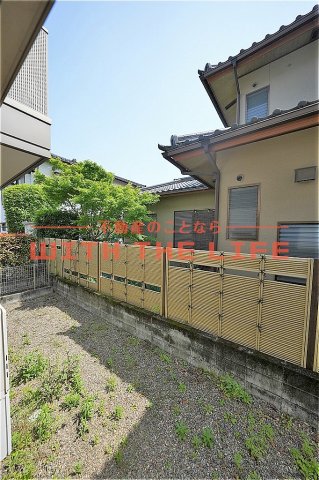 バルコニー　落ち着いた時間を過ごせるバルコニーです