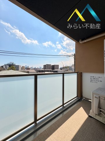 バルコニー　自社撮影写真