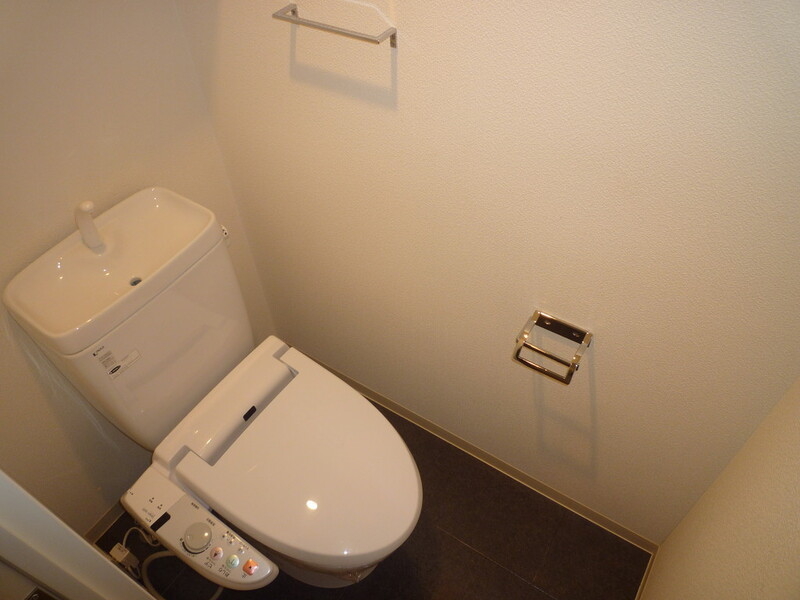 トイレ　快適に使用できる、清潔感にこだわったトイレです。