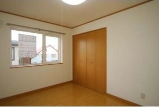 その他部屋・スペース　各部屋、明るいですね！