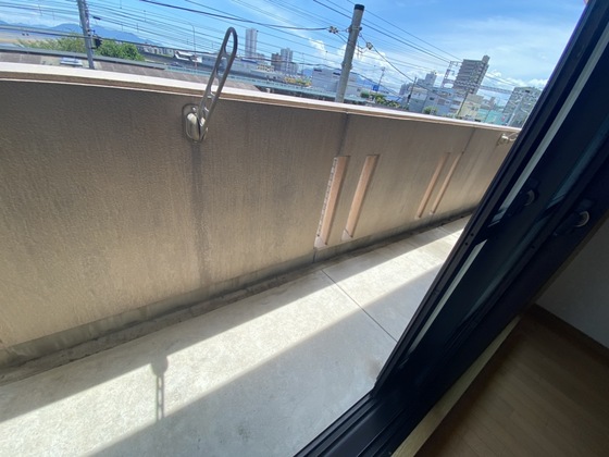バルコニー　※別部屋の写真です