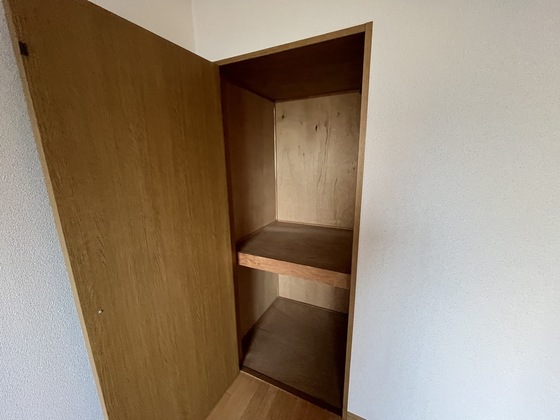 収納　※別部屋の写真です