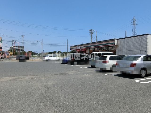 コンビニ　セブンイレブン 日立鮎川町1丁目店（コンビニ）まで543m