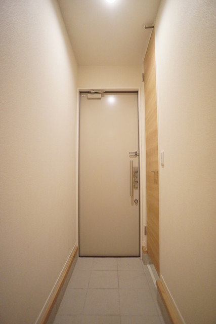 玄関　玄関スペース広めでゆったりとお出掛け準備できます☆